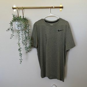NWT Nike work out shirt